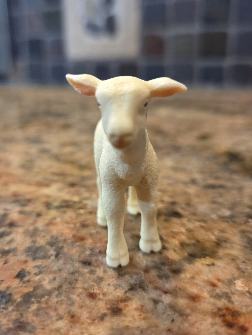 Breyer Horses Corral Pals Lamb #88009 White Baby Sheep, Farmyard, Barn Animal